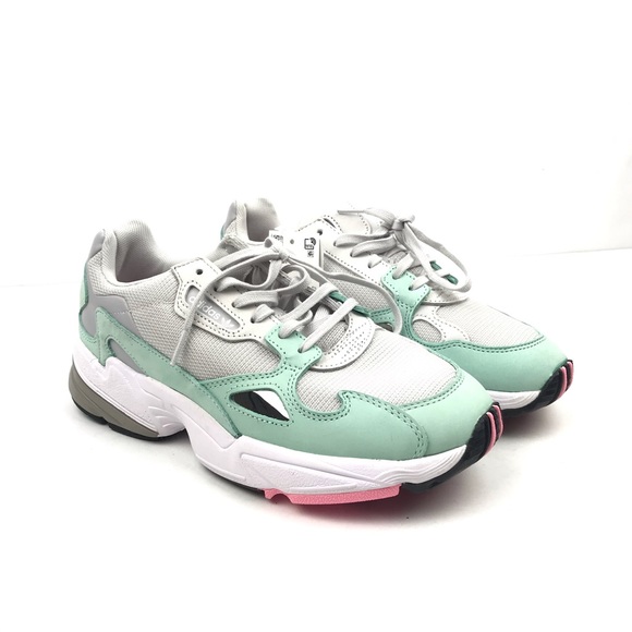 adidas falcon shoes sizing